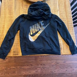Nike black sweatshirt, size large, in great condition.